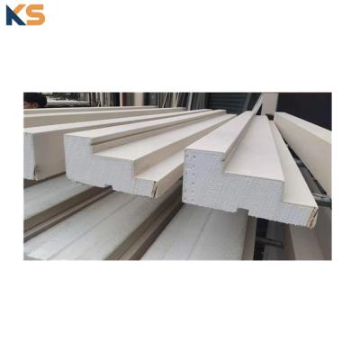 China Reasonable Costs Home Decor Long Life External Polyurethane EPS Foam Crown Molding Cornice for sale