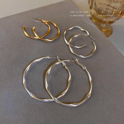 China Hyperbola C circle earrings large European and American simple design, simple ring earrings for woman for sale