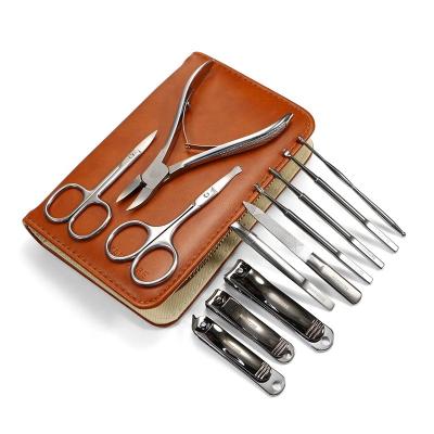 China Nail Tool Stainless Steel Manicure Nail Clipper Tools Gift Set Beauty Manicure Pedicure Set With Leather Sheath 16.8*10.9*3.4 for sale