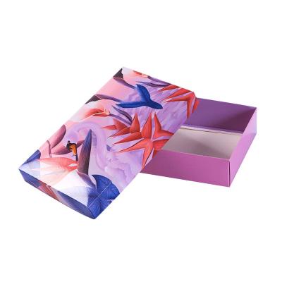 China Recycled Materials Wholesale Custom Logo Lamination Customize Print Folding Paper Boxes Cosmetic Packaging for sale