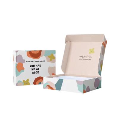 China Recycled Materials Recycled Custom Logo Apparel Ad Boxes Fashion Shipping High Quality White Packaging Corrugated Paper Box for sale