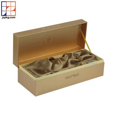 China Recyclable Gold Shoulder Bottle Box Rigid Juniper Vodka Packaging With Silk Lined EPE Foam Insert for sale