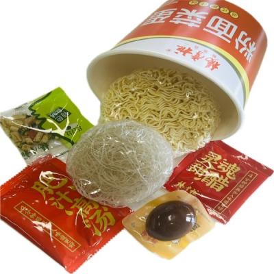 China Hong Kong stijl rijke sap smaak Koreaanse instant noedels pittige met pittige zoete vermicelli Te koop