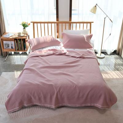 China Popular products PORTABLE 4 layers pure cotton liner delivery room hospital towel embrace single double bed cover for sale