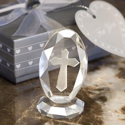 China Classic Newborn Homecoming Gifts Party Baby Shower Favors Baptism Newborn Gifts Baby's First Birthday Party Return Gifts for Guests Crystal Cross Standing for sale