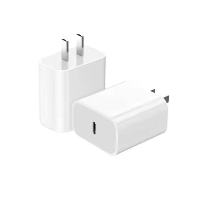 China Hot-selling USA PD 20W Single Port Mobile Phone/Ipad/Camera/PDA/MP3 Wall Charger Charging Plug with Fast Charging 1mC-C Cable, Suitable for Android for sale