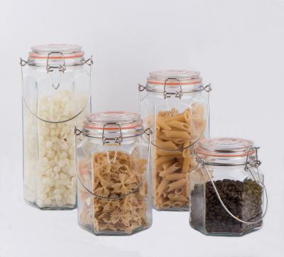 China Airtight CP246B Glass Freshness Preservation Storage Jar with Metal Clip Lid and Metal Handle for Food Storage for sale