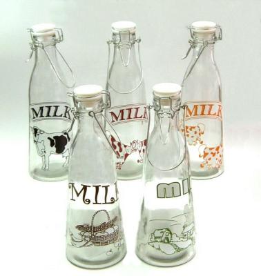 China Freshness Preservation 1L Glass-Glass Milk Bottle With Printing With Metal And Clip Lid (TW717K) for sale