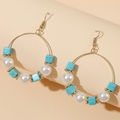 China FASHIONABLE European and American Handmade Geometric Pearl Stone Earrings for Women for sale