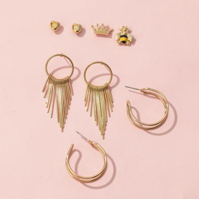 China Hot Sale Fashion TRENDY C Geometric Shaped Circle Earrings Gold Bee Crown Heart Stud Earrings Small Set For Girl for sale