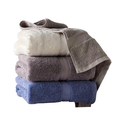 China Hot Selling Child Safe Roman Style Extra Large Thickened Staple Long Cotton Absorbent Bath Towel Set for sale