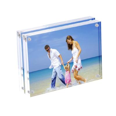 China Fashionable Freestanding Double Sided 20mm Thickness Magnetic Frameless Custom Picture 4x6 Clear Acrylic Picture Frames for sale