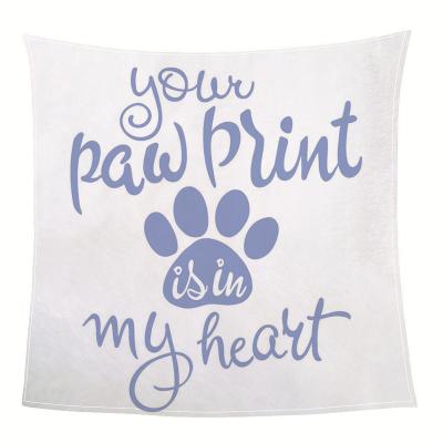 China Beautiful Custom Anti-Static Dog Paw Blanket Spring And Summer Lazy Blanket for sale