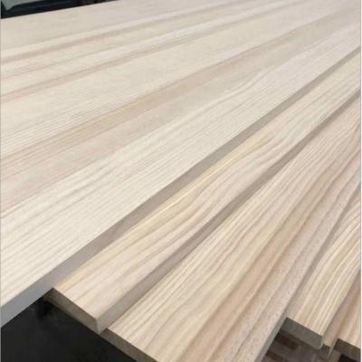 China Clean Cut Pine Wood Exterior Home High Quality Board For Furniture Use for sale