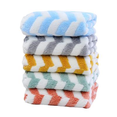 China Japandi Wholesale Antibiosis Face Towel Coral Velvet Microfiber Towel Hand Towel for sale