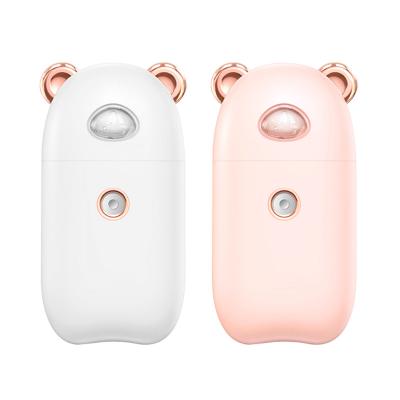 China Cute Nano Skin Mouisture Mini Portable Handheld Cold Spray Mini Facial Steamer Skin Care Bear Moisturizer For Women Sprayer USB Charger for sale