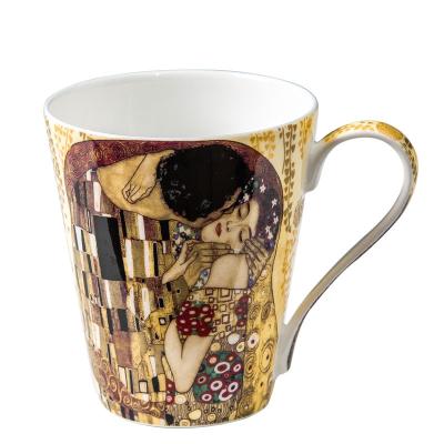 China Light /Healthy /Luxurious Klimt Judith Painting Gold Design Fine Soft Bone China Personalized Porcelain Mugs for sale