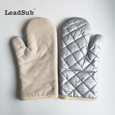 China Microwave Oven Insulation Custom Design Sublimation Printing Cotton Oven Glove Heat Resistant Oven Glove for sale