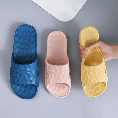 China CUSHIONING New Home Slippers Summer Couples Indoor Bathroom Slippers Soft Bottom Bathroom for sale