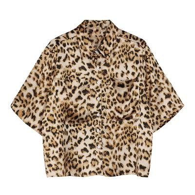 China 2022 Summer Latest Design Breathable Trending Short Sleeves Leopard Shirt Women Summer Casual Tops for sale