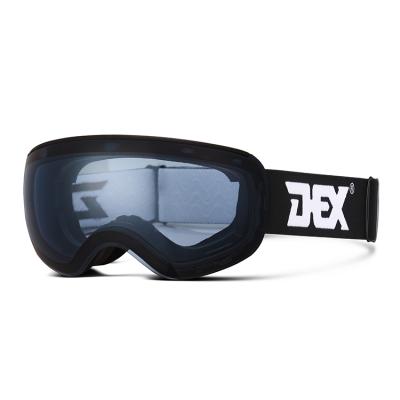 China Adult/Kids Magnetic Goggles Retro Ski Skiing Case Goggles New Product With Good Quality for sale