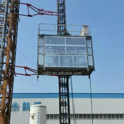 China Construction lifter elevator building passenger hoist price en venta