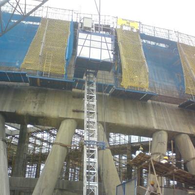 China Curved and inclined construction elevator manufacturer Te koop