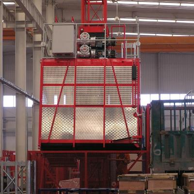 China SCQ120 Curved and inclined construction elevator with CE en venta