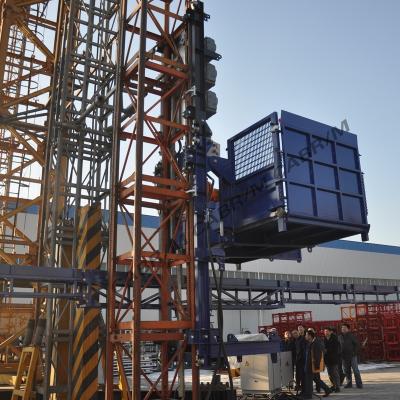 China Material hoist supplier with platform to transport rebar en venta