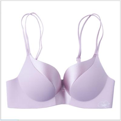 China Hot Selling Seamless Gathered Underwear QUICK DRY Contrast Color One Piece Bra Set for sale