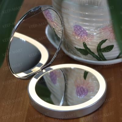 China X5 magnifing glasses and makeup mirror compact mirror with power bank for sale