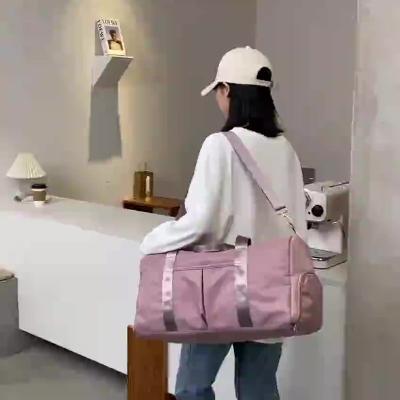 China Yoga Handbag Manufacturers Supply Large Capacity Sports Gym Bag Fashion Short Distance Divider Dry Wet Casual Bag Travel Casual Handbag for sale