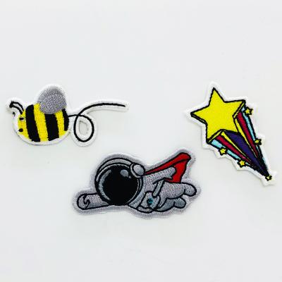 China Factory Handmade Accessories Embroidered Lovely Custom Patches Cute Iron On Patches for sale