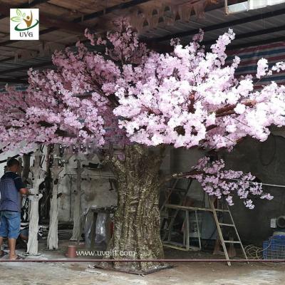 China UVG event decoration materials large indoor artificial trees in cherry blossom bouquets CHR163 for sale