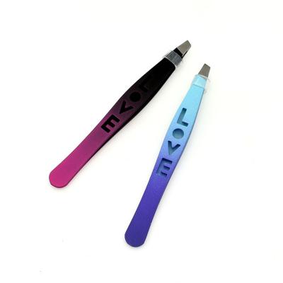 China 2022 Progressive Design Rainbow Eyelash Makeup New Arrival Best LOVE Color Eyelash Clip Eyebrow Removal Tweezers for sale