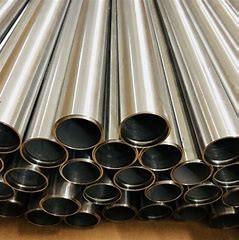 中国 API Carbon Steel Pipe Seamless ASTM A106 A53 Steel Pipe API 5L GR.B Black SMLS Pipe 販売のため