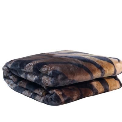 China Flame Retardant Tiger Stripes Printed Touch Silk Raschel Knitted Plush KOYO Blanket for sale