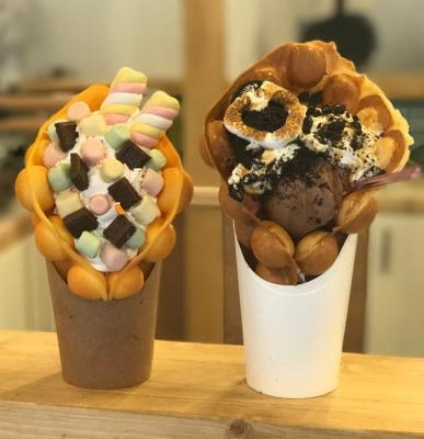 China Food Grade Recyclable Disposable Ice Cream Egg Waffle Cup Packaging Bubble Waffle Paper Cone for sale