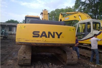 China Excavador usado Sany 215C - en venta en Shangai, China en venta