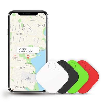 China Dropshipping Mini Waterproof Anti-lost Real Time GPS Tracking Device Pets Kids GPS Tracker Locator 38*38*7mm for sale