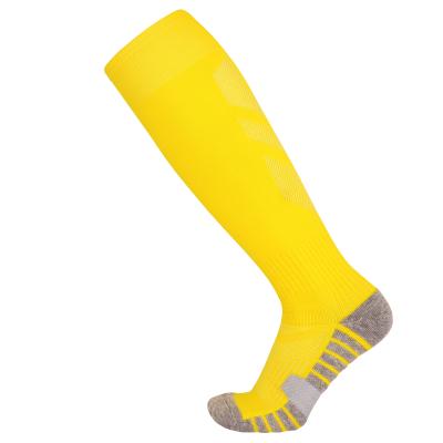 China C010 Breathable non-slip thick adult and student towel-soled sports soccer socks for sale