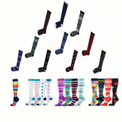 China B002 Outdoor Sports Breathable Compression Socks For Women And Men Multicolor Running Elastic Stockings Cycling Pressure Socks Increasing Sock for sale