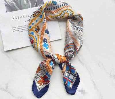 China 2022 new polyester simulation classic cashew printed silk scarf wholesale 70 cm square small ladies fashionable scarf. for sale