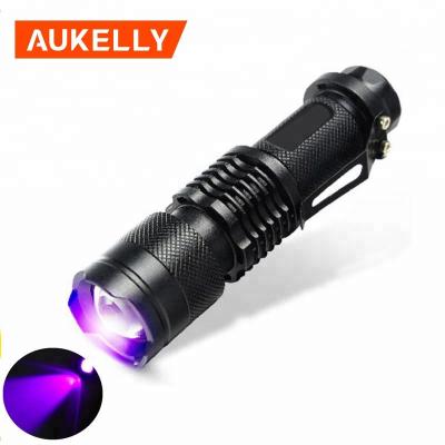 中国 Mini Pocket Led Torch Mini Flashlight Ultraviolet Currency Checker Small UV Purple Light Torch 販売のため