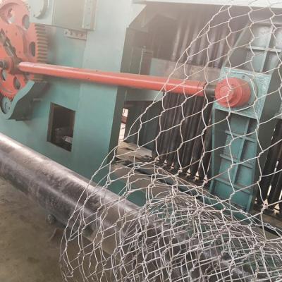 China 50-100m/min Hexagonal Wire Mesh Machine With 2.5T Weight And Green Color for sale