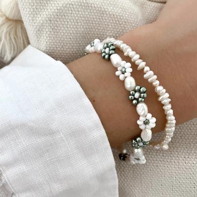 China Factory Directly Y2K Freshwater Pearl Bracelet For Girls Charms Teen Handmade Bracelet Real Pearl Bracelet For Women Gifts for sale