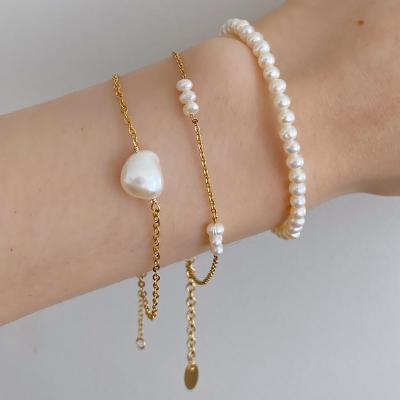 China FASHIONABLE Hot Selling Amazon Natural Pearl Stainless Steel Metal White Beaded Bracelets Adjustable Length Real Bracelets Freshwater for sale