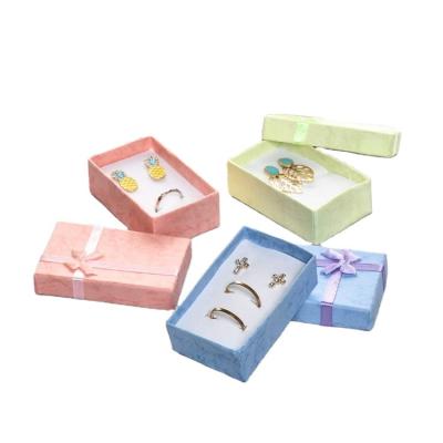 China Custom Colors Brooch Boxes Eco - Friendly With Logo Small Jewelry Box For Birthdays for sale