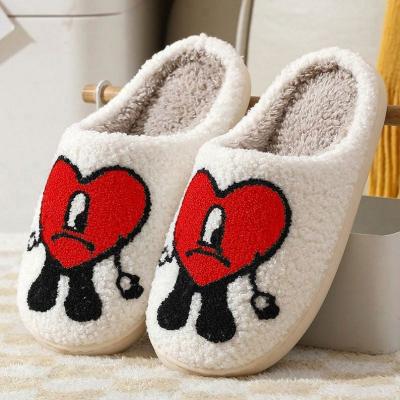 China Custom Logo Bedroom Indoor Warm Slippers Cute Red Heart Bad Bunny Slippers Slides Ladies Winter Hot Sale Plush Stock for sale