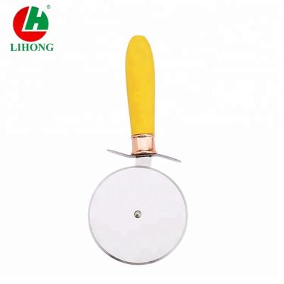 China Durable Kitchen Restaurant Tool Stainless Steel Pizza Cutter Wheel With ABS Soft Grip Handle for sale